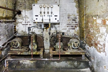 Pumps in Historic Art Bunkers, Nuremberg