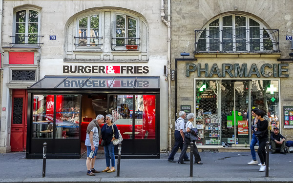 Burger & Fries in the 6th arrondissement, Paris.