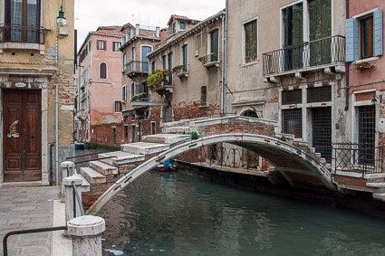 Private bridge without railings in Cannaregio, Venice, Italy